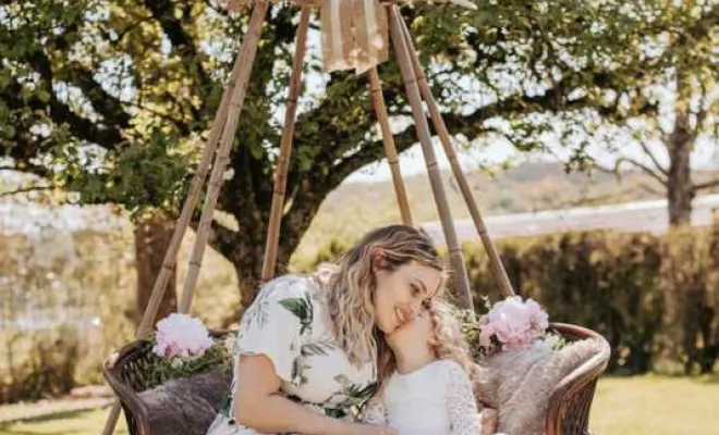 Photographe professionnelle shooting mère et fille à Besançon, Besançon, TAILS PHOTOGRAPHIE