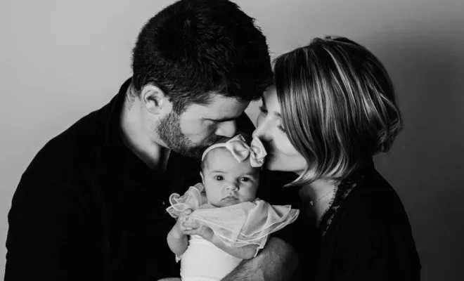 Photographe professionnelle shooting nouveau né en studio à Besançon, Besançon, TAILS PHOTOGRAPHIE