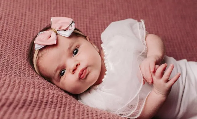 Photographe professionnelle shooting nouveau né en studio à Besançon, Besançon, TAILS PHOTOGRAPHIE