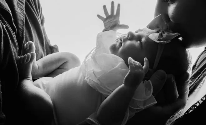 Photographe professionnelle shooting nouveau né en studio à Besançon, Besançon, TAILS PHOTOGRAPHIE