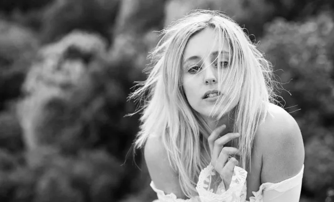 Photographe professionnelle shooting portrait à Dijon, Besançon, TAILS PHOTOGRAPHIE