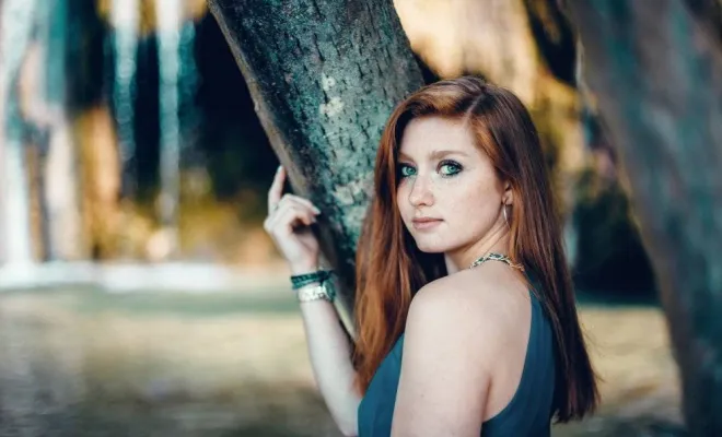 Photographe professionnelle shooting portrait aux cascades près de Besançon, Besançon, TAILS PHOTOGRAPHIE