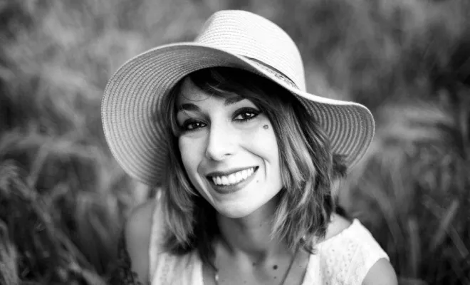 Photographe professionnelle shooting portrait femme à Besançon, Besançon, TAILS PHOTOGRAPHIE