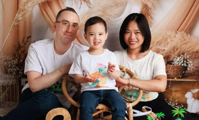 Photographe pour séance photo anniversaire deux ans en studio à Besançon, Besançon, TAILS PHOTOGRAPHIE