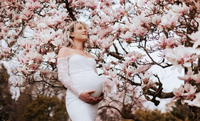 Photographe shooting grossesse à Vesoul, Besançon, TAILS PHOTOGRAPHIE