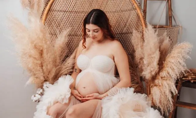 Photographe pour shooting photo grossesse artistique à Besançon, Besançon, TAILS PHOTOGRAPHIE