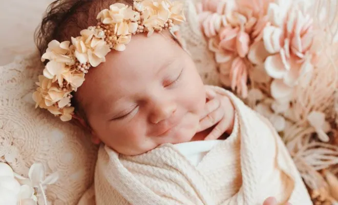 Photographe pour shooting photo naissance en famille à Besançon, Besançon, TAILS PHOTOGRAPHIE