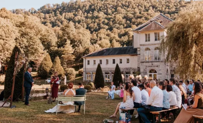 Réservations pour photographe de mariage en 2027 à Besançon, Besançon, TAILS PHOTOGRAPHIE