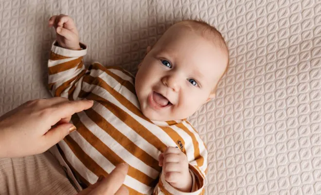 Photographe pour séance photo bébé en studio à Besançon, Besançon, TAILS PHOTOGRAPHIE
