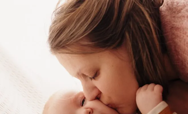 Photographe pour séance photo bébé en studio à Besançon, Besançon, TAILS PHOTOGRAPHIE
