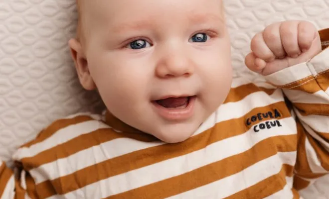 Photographe pour séance photo bébé en studio à Besançon, Besançon, TAILS PHOTOGRAPHIE