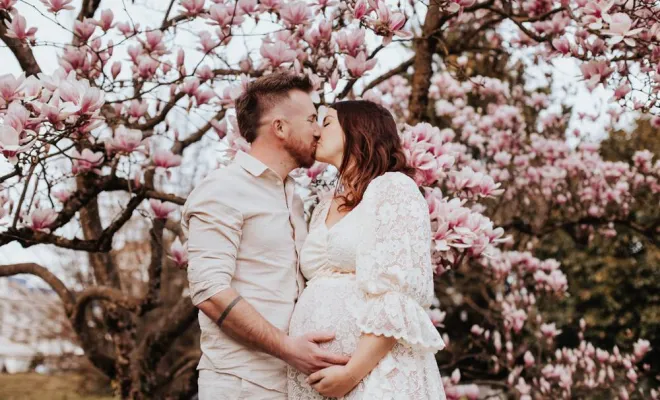 Photographe pour séance photo en famille fleurie à Besançon, Besançon, TAILS PHOTOGRAPHIE