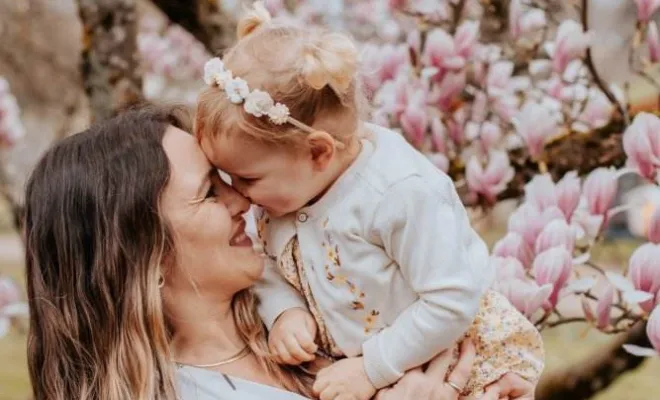 Photographe professionnelle séance photo en famille à Besançon, Besançon, TAILS PHOTOGRAPHIE