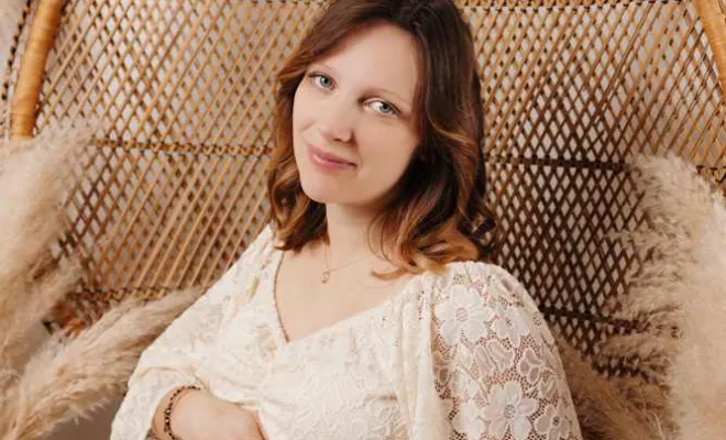 Photographe professionnelle séance photo grossesse bohème en studio à Besançon, Besançon, TAILS PHOTOGRAPHIE