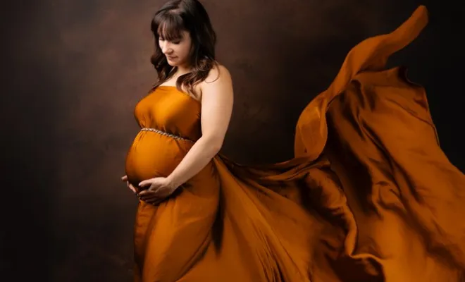 Photographe professionnelle séance photo grossesse en studio à Besançon, Besançon, TAILS PHOTOGRAPHIE