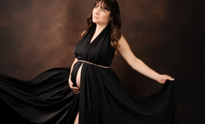 Photographe professionnelle séance photo grossesse en studio à Besançon, Besançon, TAILS PHOTOGRAPHIE