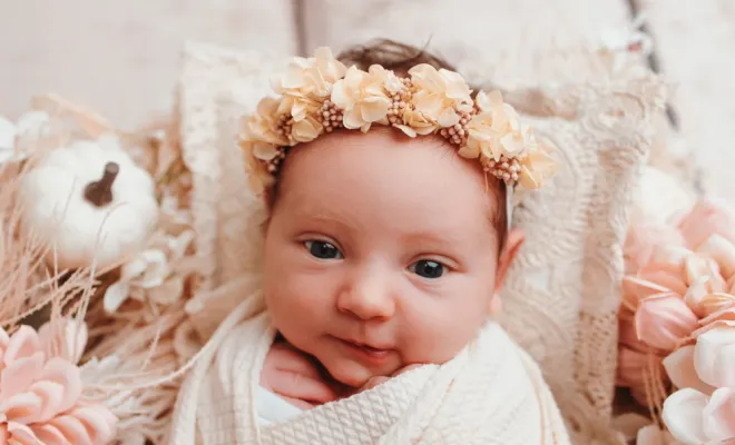 Séance photo naissance en studio à Besançon, Besançon, TAILS PHOTOGRAPHIE