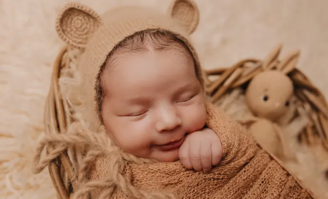 Tarifs photographe séance photo naissance en studio à Besançon, Besançon, TAILS PHOTOGRAPHIE