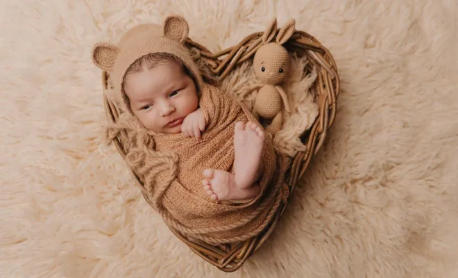 Tarifs photographe séance photo naissance en studio à Besançon, Besançon, TAILS PHOTOGRAPHIE