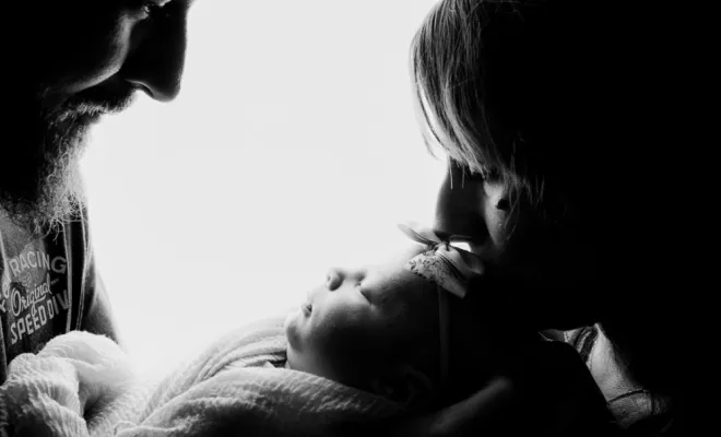 Photographe professionnelle séance photo naissance en studio à Besançon, Besançon, TAILS PHOTOGRAPHIE