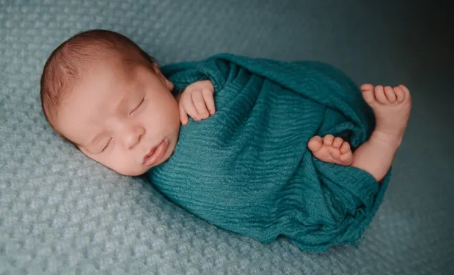 Photographe professionnelle séance photo nouveau né en studio à Besançon, Besançon, TAILS PHOTOGRAPHIE