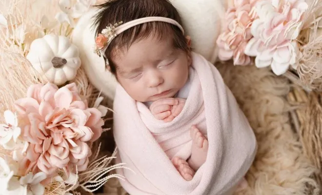 Photographe professionnelle formée aux séances photo naissance en studio à Besançon, Besançon, TAILS PHOTOGRAPHIE