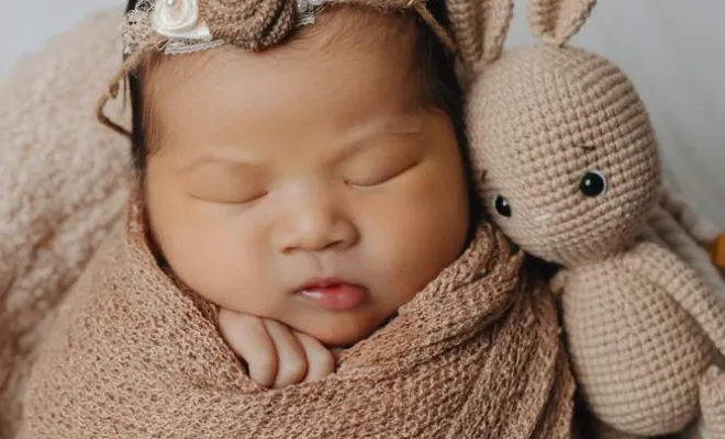 Photographe professionnelle séances photo nouveau né en studio à Besançon, Besançon, TAILS PHOTOGRAPHIE