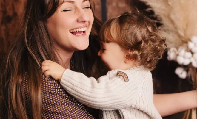 Photographe pour séances photos bébé et anniversaires à Besançon, Besançon, TAILS PHOTOGRAPHIE