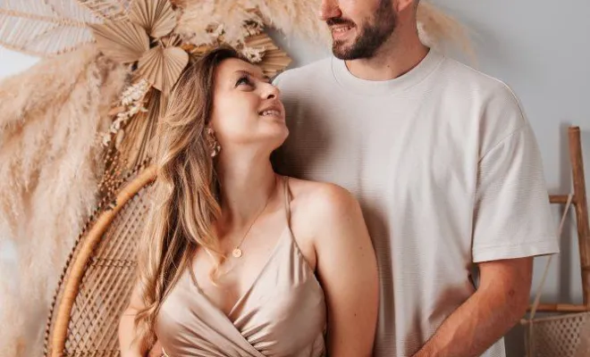  Photographe professionnelle shooting grossesse en famille en studio à Besançon, Besançon, TAILS PHOTOGRAPHIE