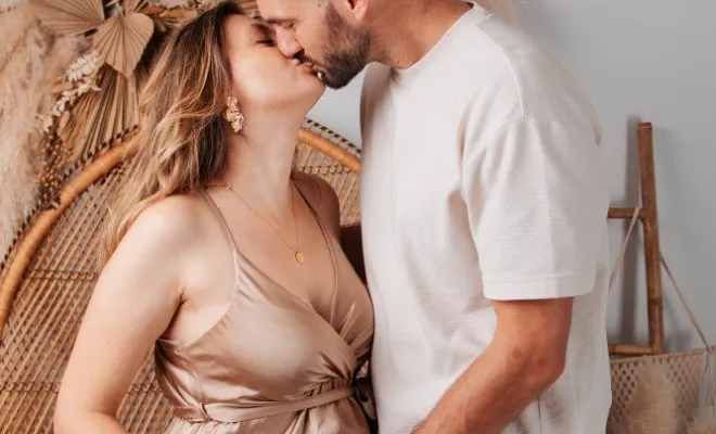  Photographe professionnelle shooting grossesse en famille en studio à Besançon, Besançon, TAILS PHOTOGRAPHIE