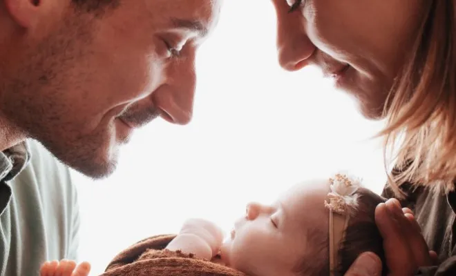  Photographe professionnelle shooting naissance en famille à Besançon, Besançon, TAILS PHOTOGRAPHIE