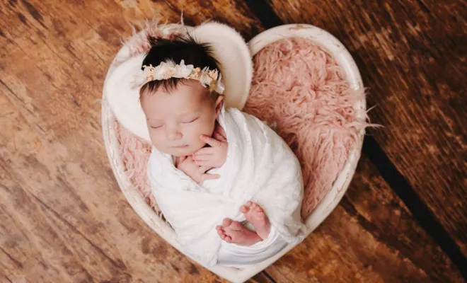 Photographe professionnelle spécialisée en shooting naissance en studio à Besançon, Besançon, TAILS PHOTOGRAPHIE