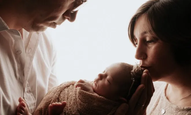 Photographe studio à Besançon shooting nouveau né, Besançon, TAILS PHOTOGRAPHIE