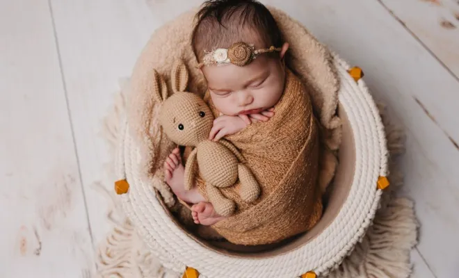 Photographe studio à Besançon shooting nouveau né, Besançon, TAILS PHOTOGRAPHIE