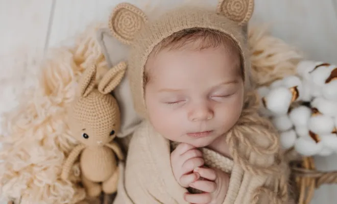 Photographe professionnelle shooting photo bébé en studio à Besançon, Besançon, TAILS PHOTOGRAPHIE