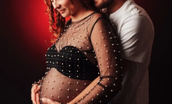 Shooting photo grossesse en couple à Besançon, Besançon, TAILS PHOTOGRAPHIE