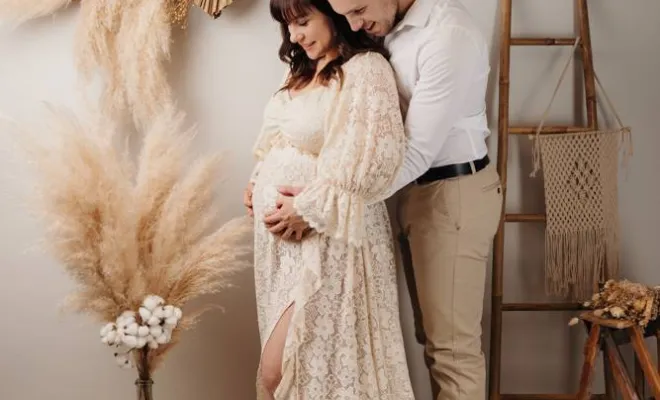 Photographe professionnelle shooting photo grossesse thème bohème à Besançon, Besançon, TAILS PHOTOGRAPHIE