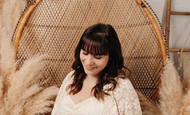 Photographe professionnelle shooting photo grossesse thème bohème à Besançon, Besançon, TAILS PHOTOGRAPHIE