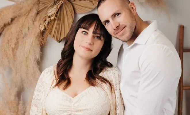 Photographe professionnelle shooting photo grossesse thème bohème à Besançon, Besançon, TAILS PHOTOGRAPHIE