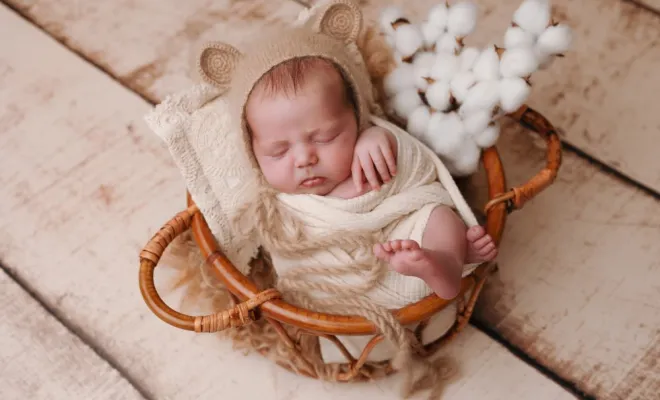 Photographe pour shooting photo naissance fille en studio à Besançon, Besançon, TAILS PHOTOGRAPHIE