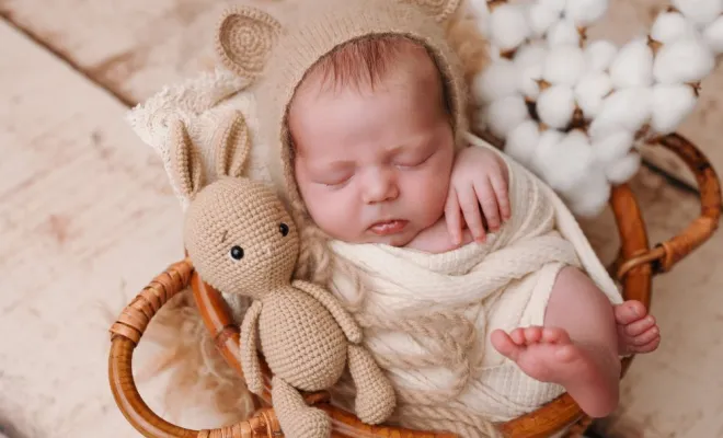 Photographe pour shooting photo naissance fille en studio à Besançon, Besançon, TAILS PHOTOGRAPHIE