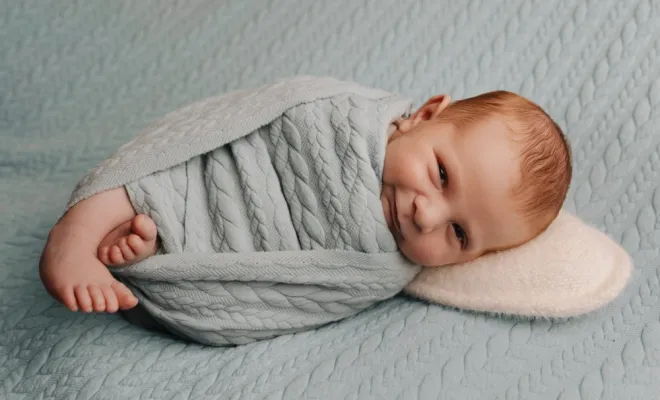 Photographe professionnelle shooting photo nouveau né à Besançon, Besançon, TAILS PHOTOGRAPHIE