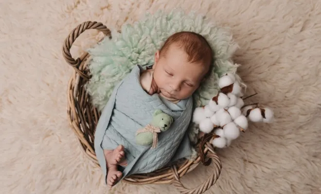 Photographe professionnelle shooting photo nouveau né à Besançon, Besançon, TAILS PHOTOGRAPHIE