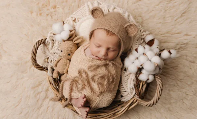 Photographe professionnelle shooting photo nouveau né à Besançon, Besançon, TAILS PHOTOGRAPHIE