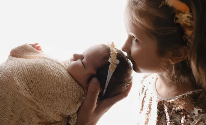 Photographe professionnelle shooting photo nouveau né en studio à Besançon, Besançon, TAILS PHOTOGRAPHIE