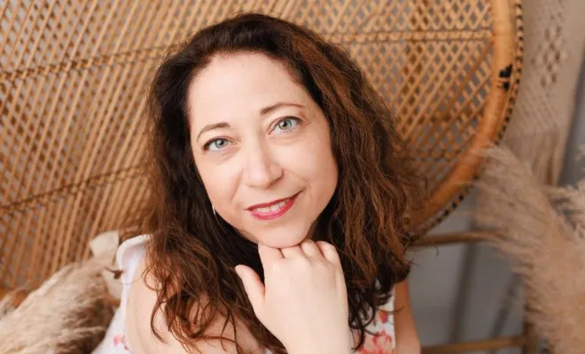 Photographe pour shooting photo portrait de femme en studio à Besançon, Besançon, TAILS PHOTOGRAPHIE