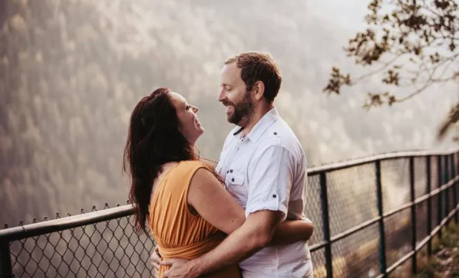 Tails Photographie photographe professionnelle séance photo couple à Besançon, Besançon, TAILS PHOTOGRAPHIE