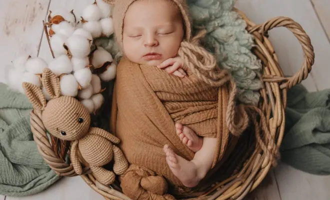 Photographe professionnelle séance photo naissance en studio à Besançon, Besançon, TAILS PHOTOGRAPHIE