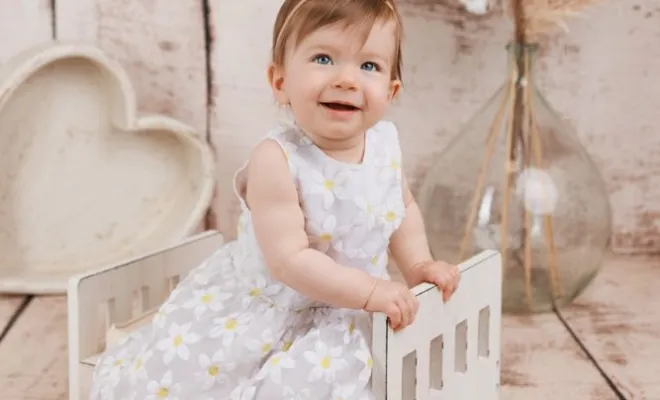 Photographe bébé 1 an en studio à Besançon, Besançon, TAILS PHOTOGRAPHIE