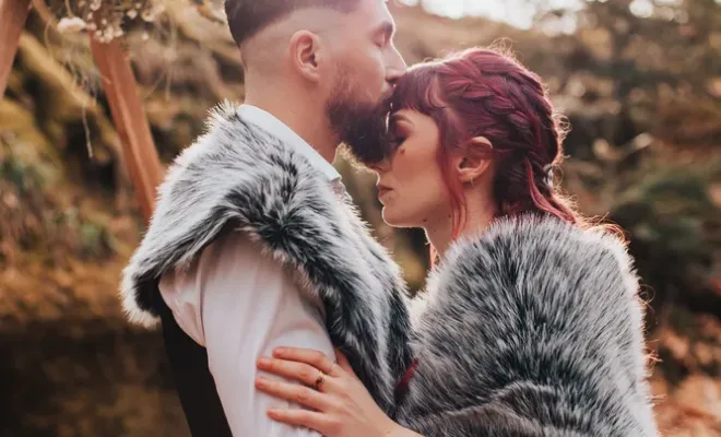 Photographe mariage à Besançon : shooting d'inspiration mariage thème viking, Besançon, TAILS PHOTOGRAPHIE